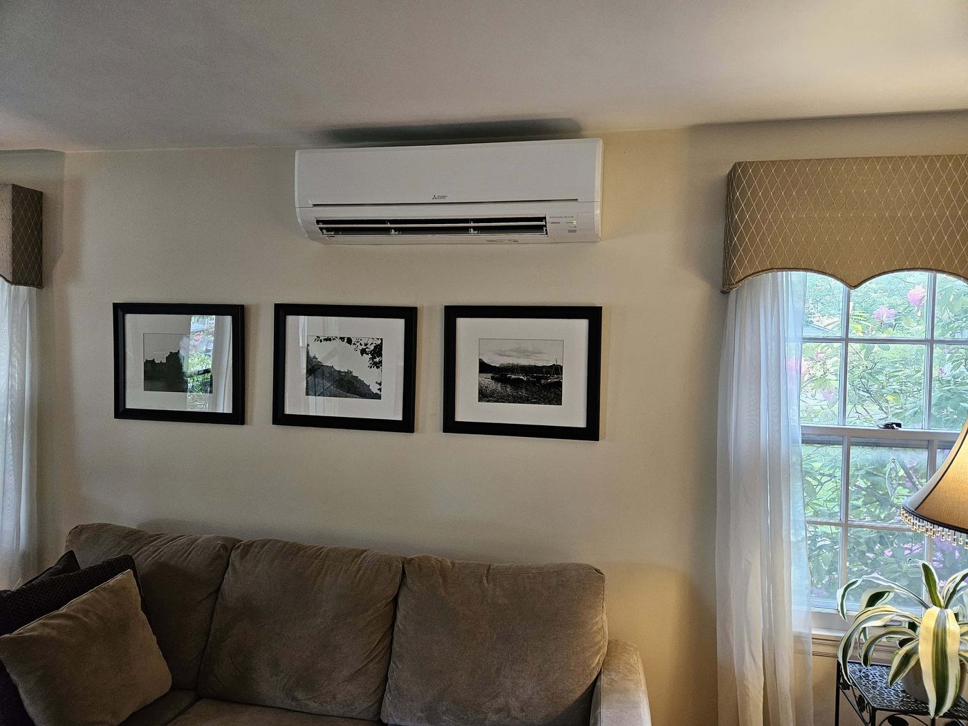 Mounted ductless mini split in bedroom of Kingston, PA, home.